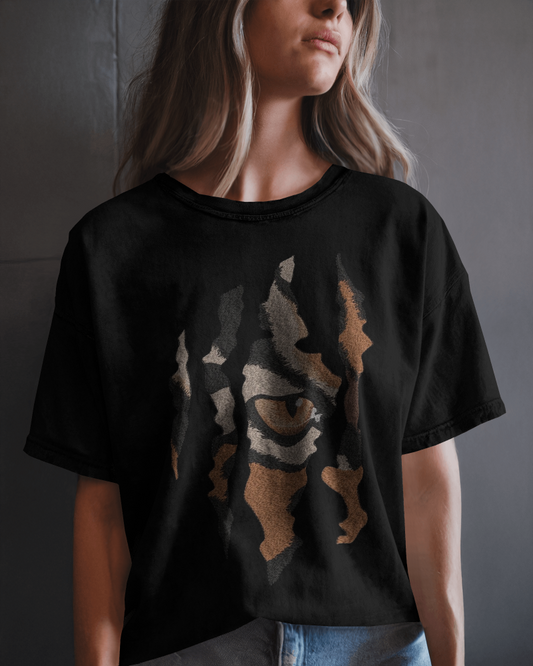 Unisex Oversized T-shirt: Tiger