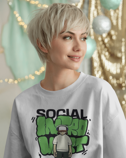 Unisex Oversized T-shirt: Social Introvert