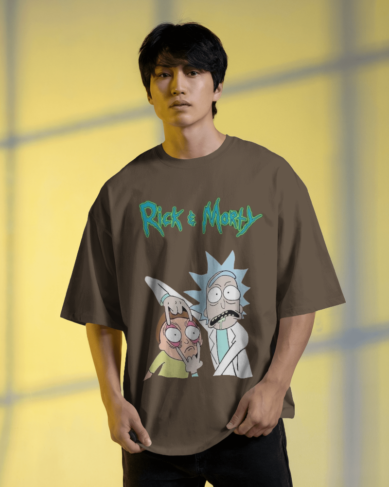 Unisex Oversized T-shirt: Rick & Morty